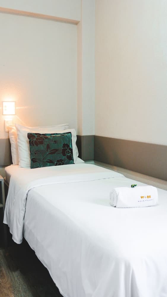 Work Hotel