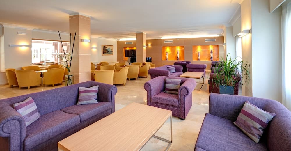 Hotel Metropolitan Playa