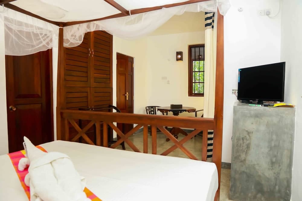 Lagoon Boutique Hotel