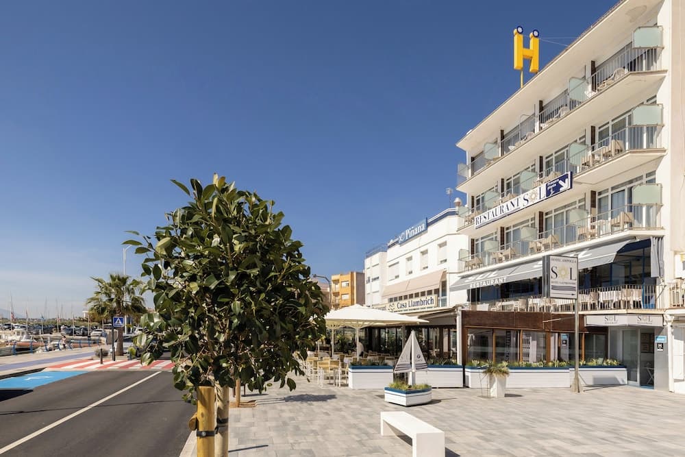 hotel image