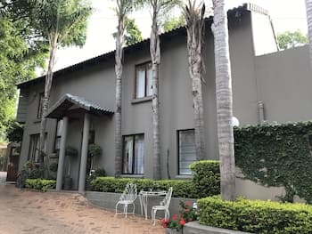 Waterhouse Guest Lodges 295 Indus Street
