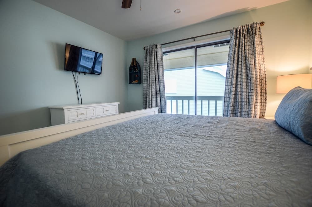 Lagoon Run 311 2 Bedroom Condo by RedAwning