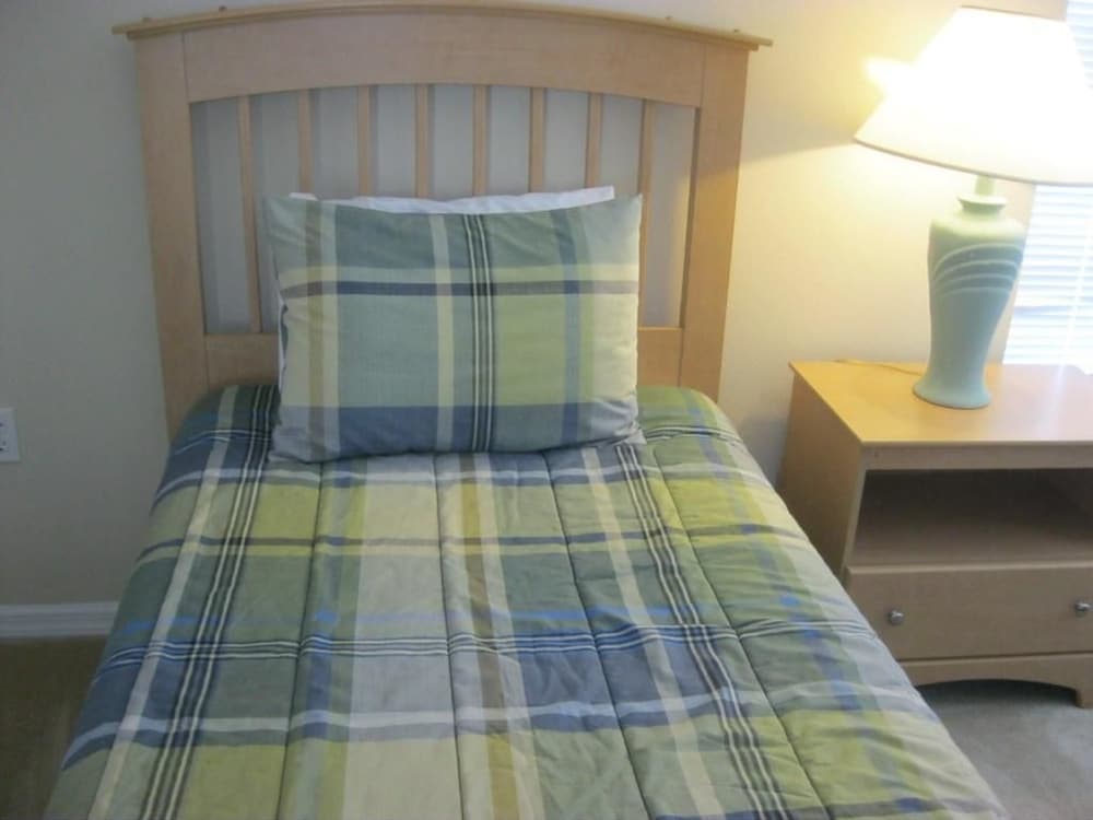 Gorgeous Home Close to Theme Parks