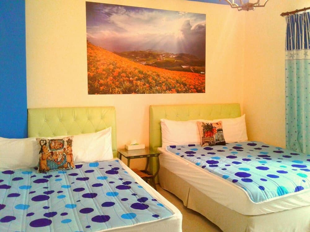 Santorini Music Family B&B