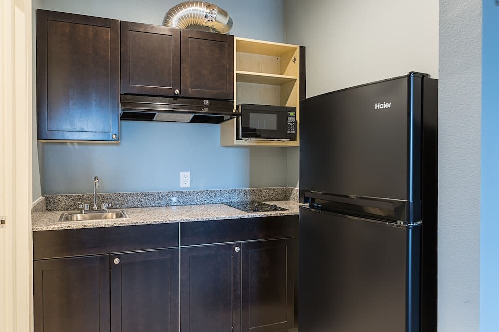 Scottish Inns & Suites