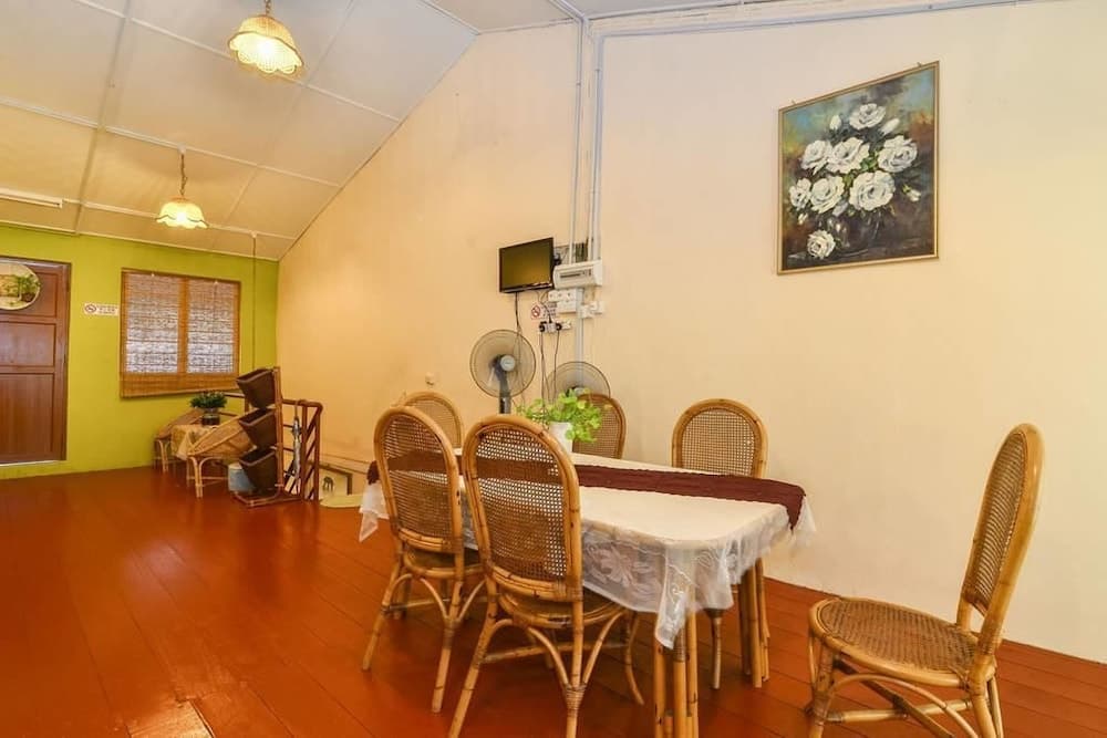 Ohana House at 53 Kasturi