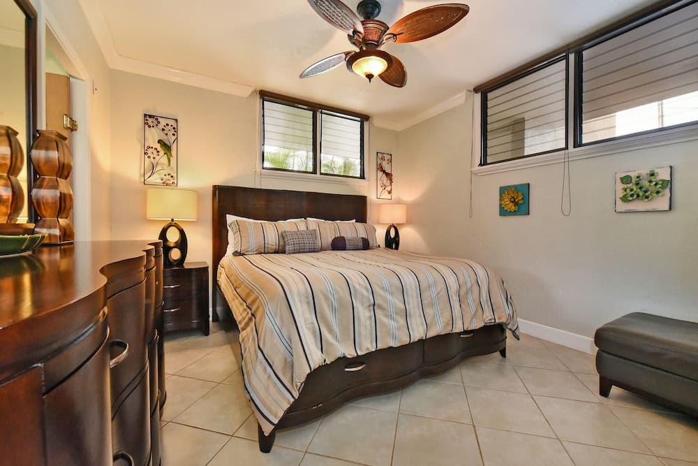 Hale Mahina #b102 1 Bedroom Condo by RedAwning