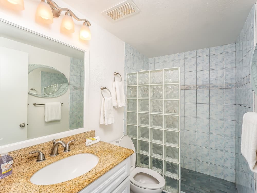 Sea Ge 1-203 1 Bedroom Condo by RedAwning