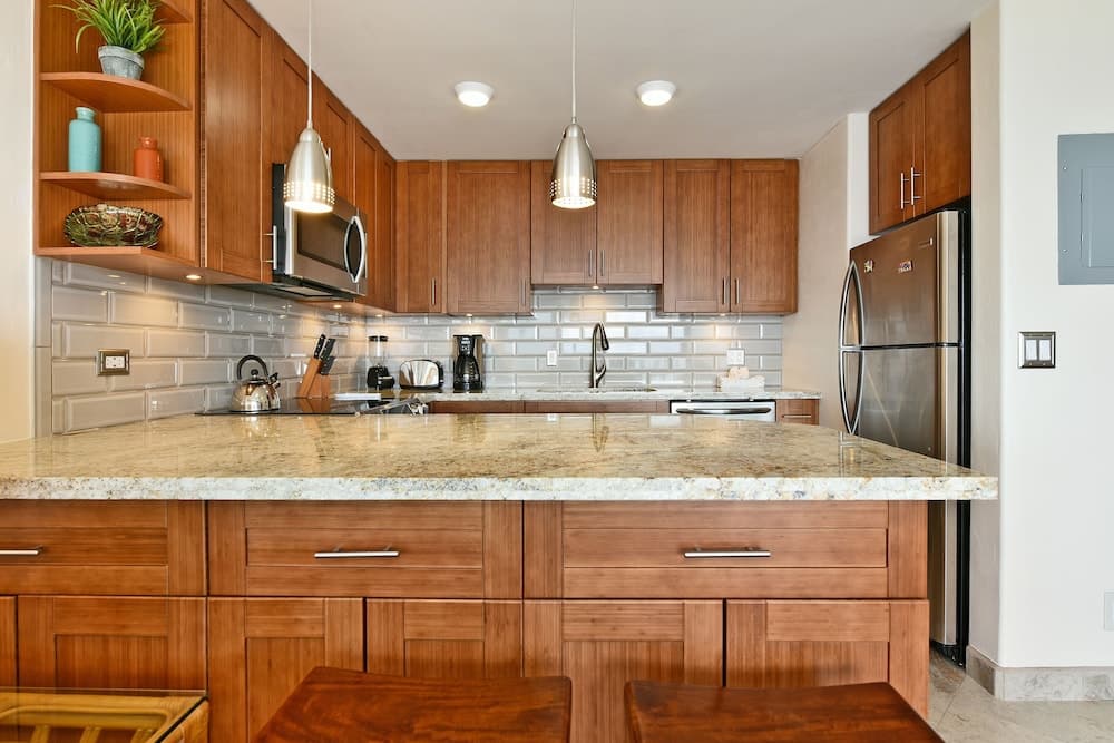 Lahaina Roads #206 1 Bedroom Condo by RedAwning