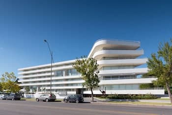 Dazzler by Wyndham Colonia