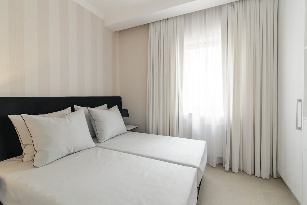 Grand Apartments - Blue Marlin Luxury