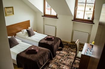 Royal Route 29 Comfort Rooms