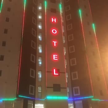 Boulevard Hotel Apartments