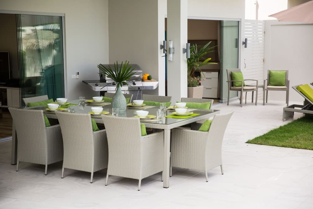 Beachside villa Mojito