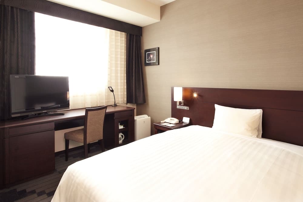 JR East Hotel Mets Yokohama Tsurumi