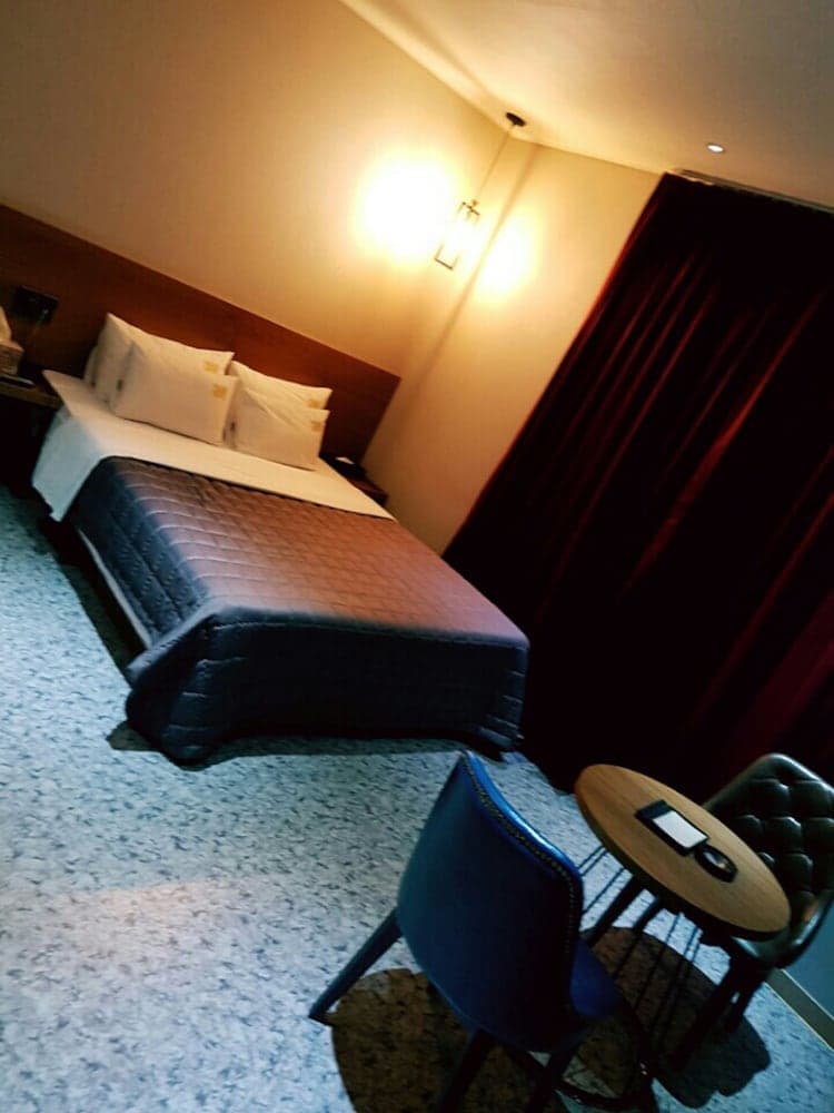 Busan Oncheonjang Youain