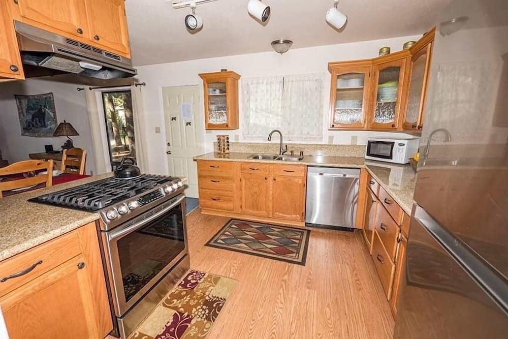 1870 Bella Coola Drive 3 Bedroom Cabin by RedAwning