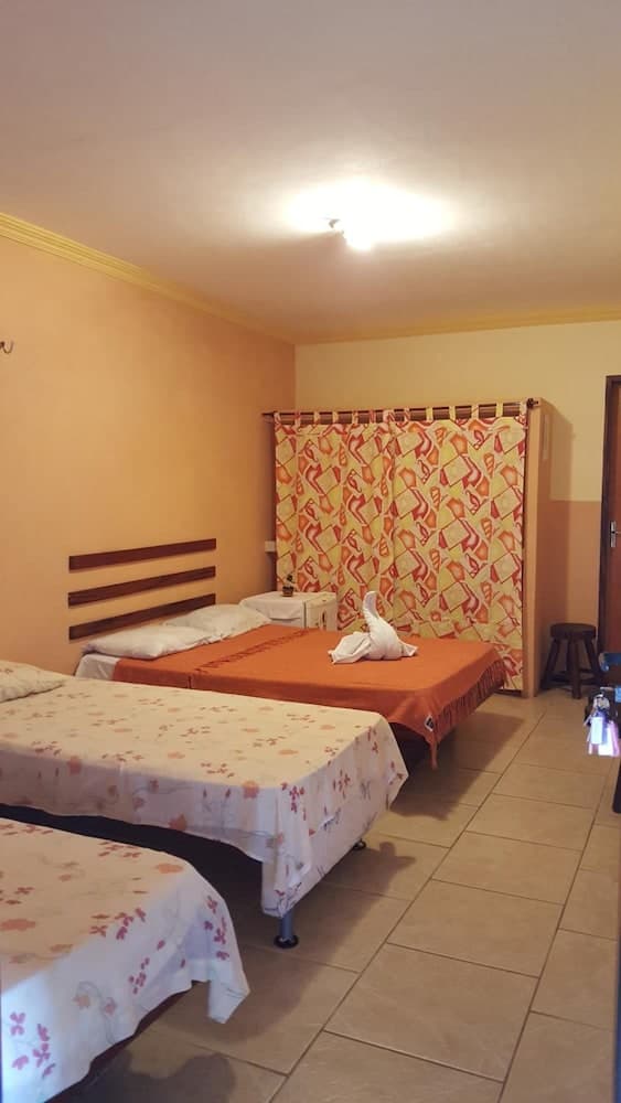 Pousada e Pizzaria Sol e Alegria