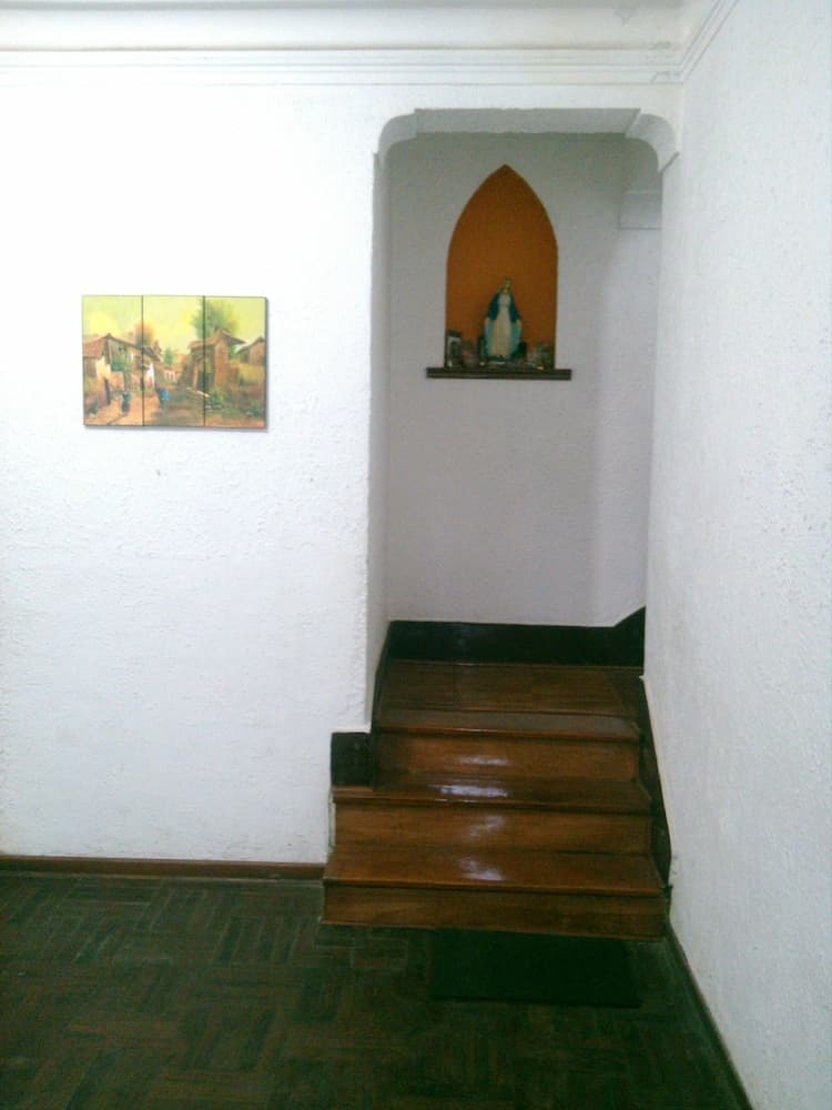 Gallery image 3