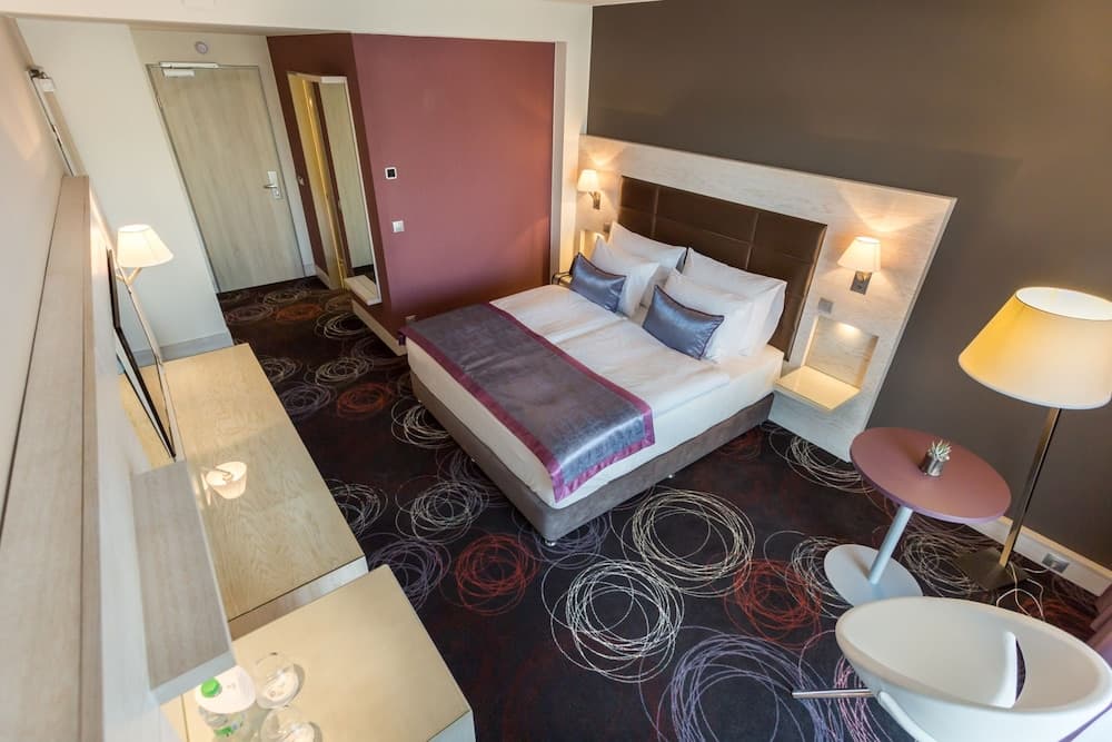 Aura Hotel - Adults Only