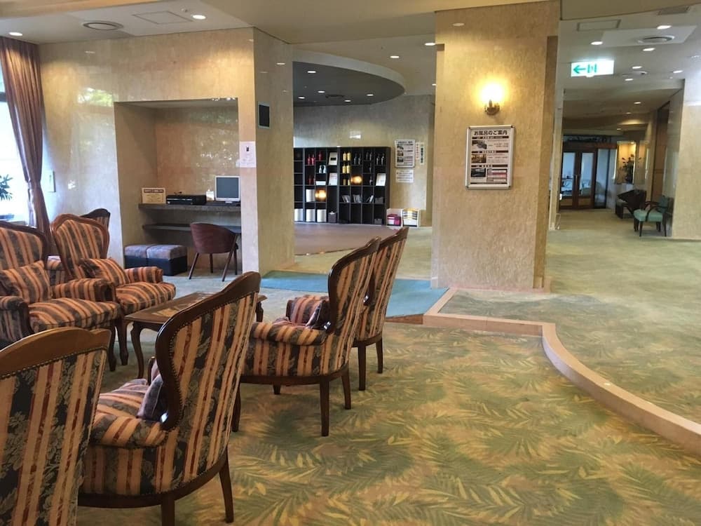 Breezbay Hotel & Resort Gero