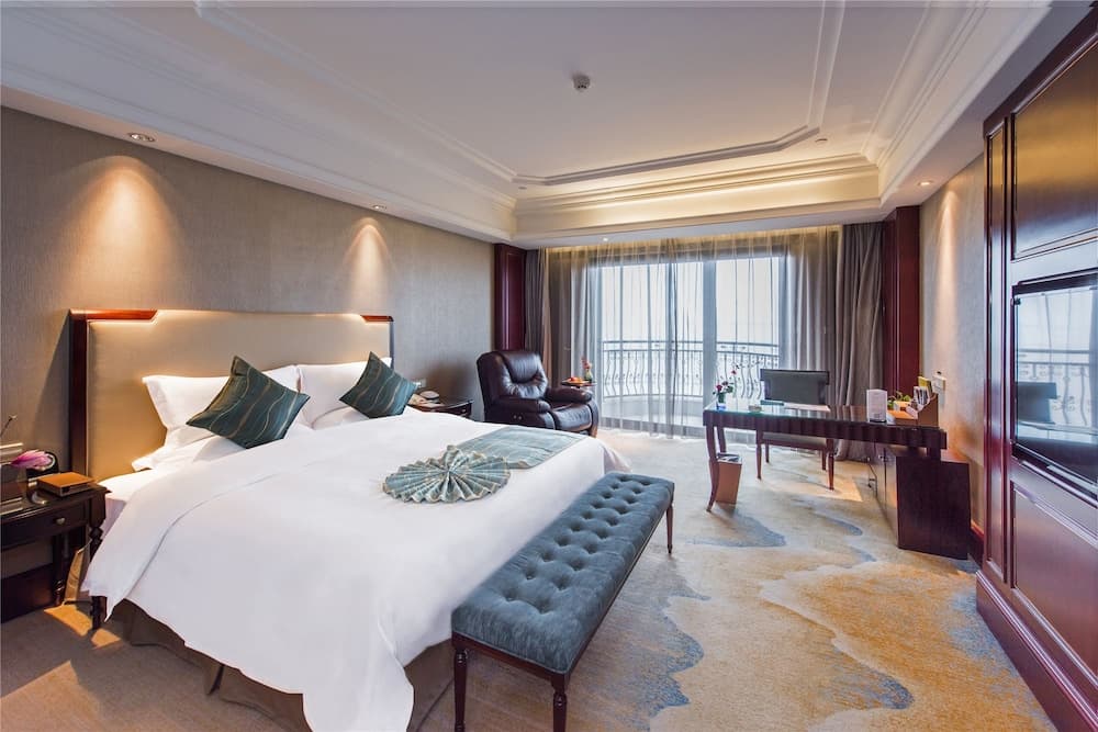 Qianjiang Junting Hotel, Haining