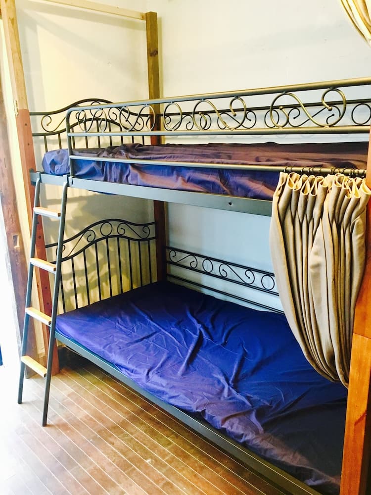 Hostel CASA AMBROSIA