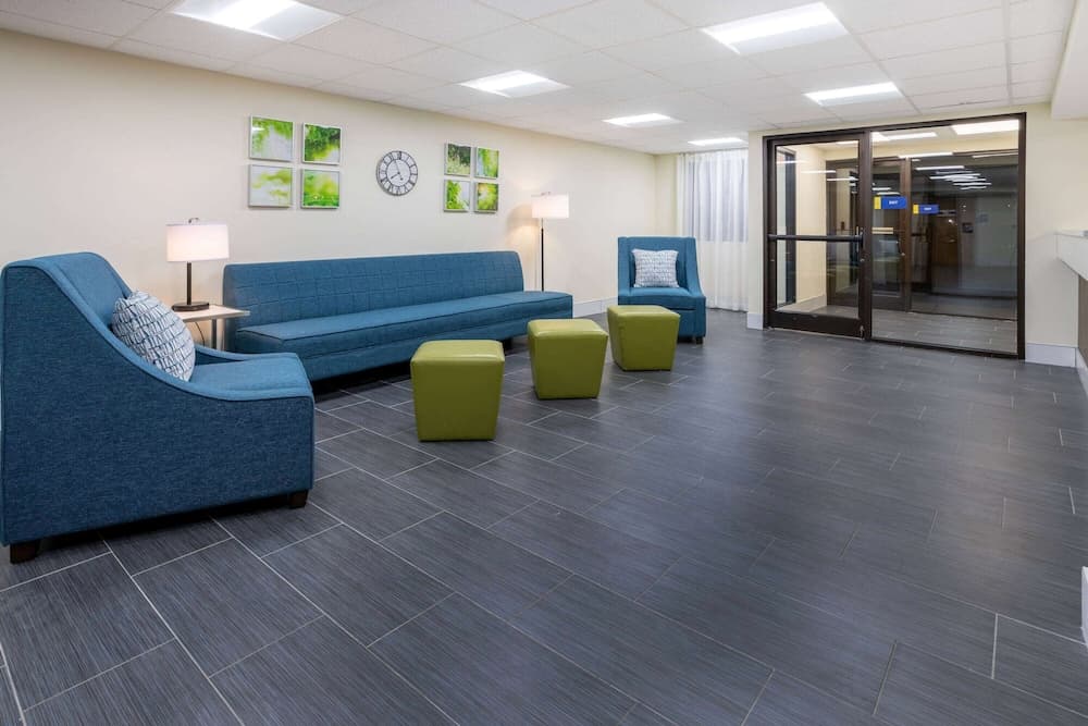 Days Inn by Wyndham Grayson