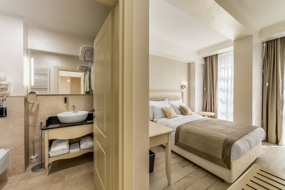 Old Town Boutique Hotel