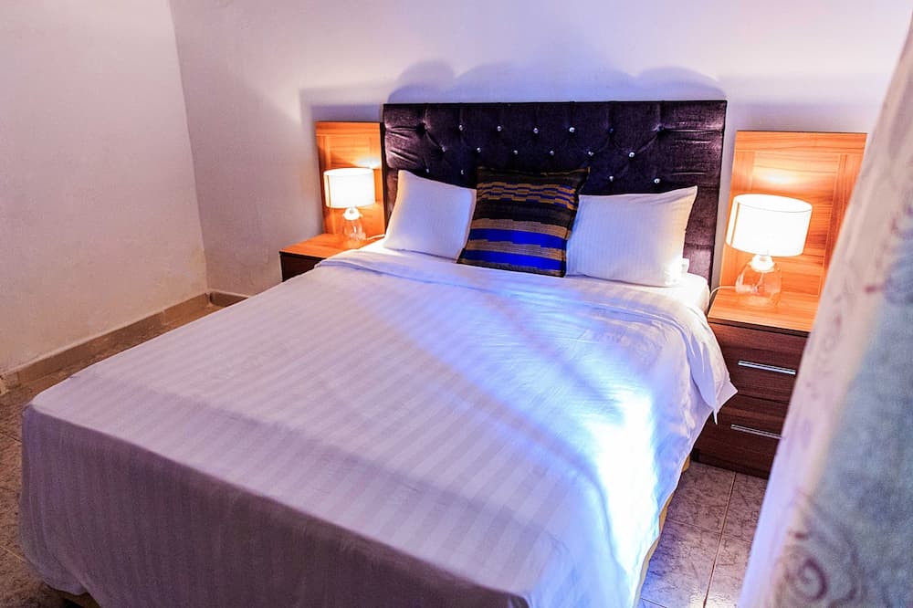 Paradise Suites Hotel