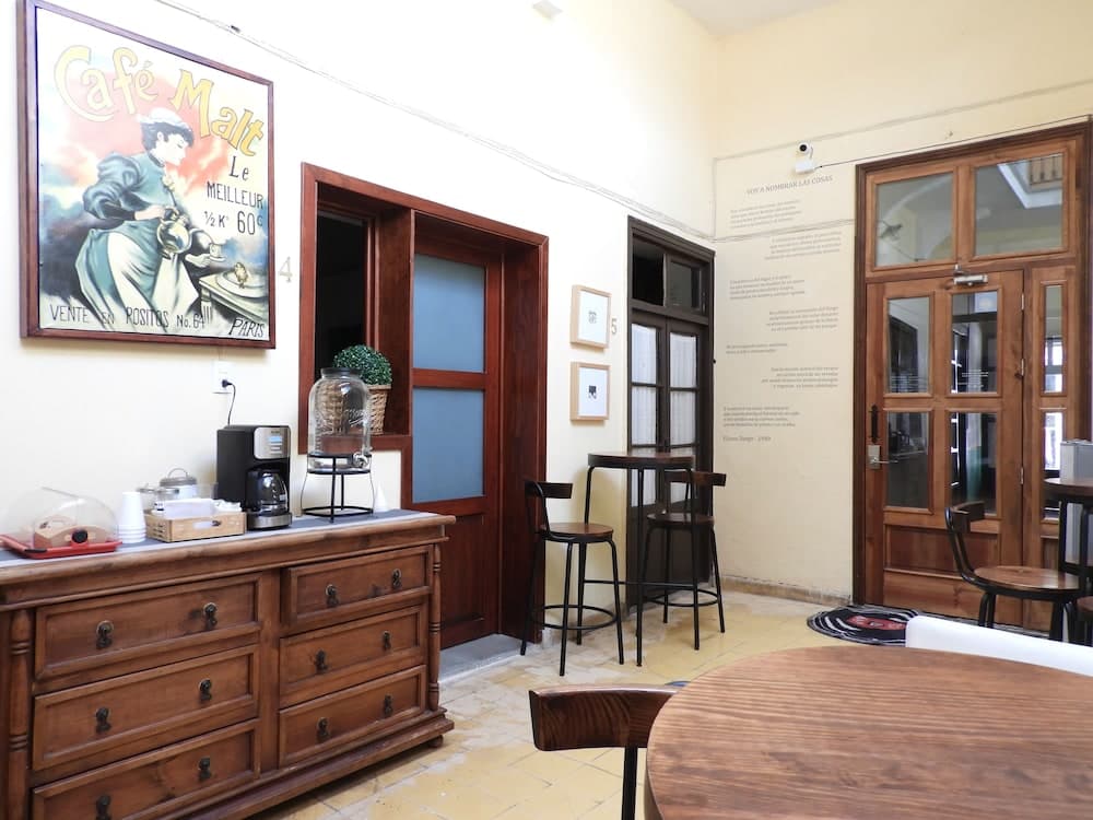 Hotel Viejo Zaguán by Lunian