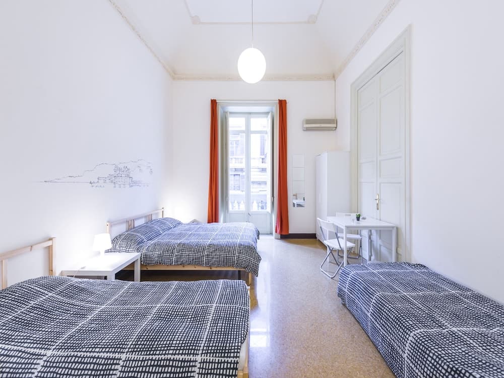 Mamamia Hostel and Guesthouse