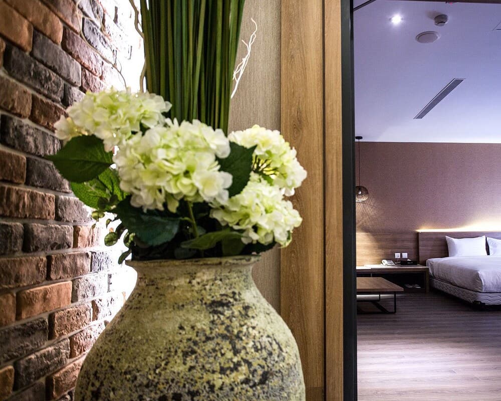 Imperial Dynasty Exquisite Hotel