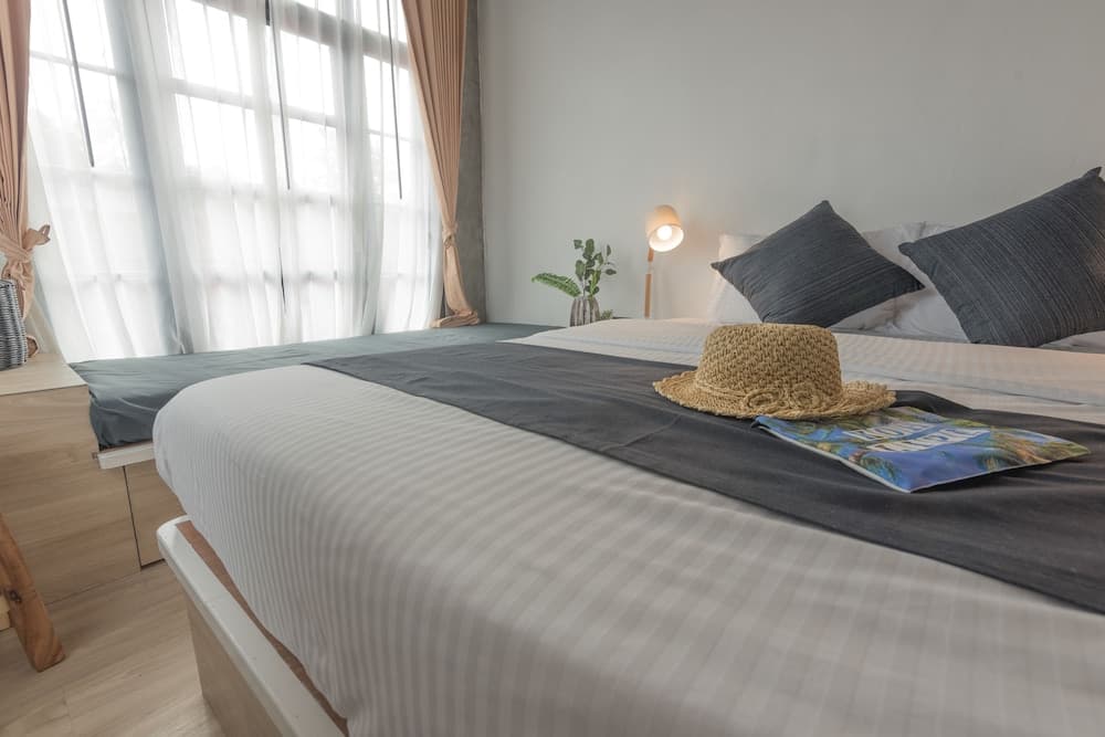 Buffalo Thai Cafe & Bistro