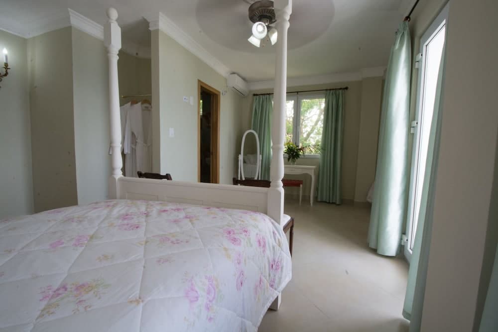 Taboga Palace Spa Hotel