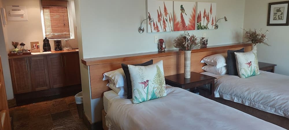 Paradise Cove Country House