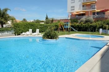 Akisol Armação Pera Beach