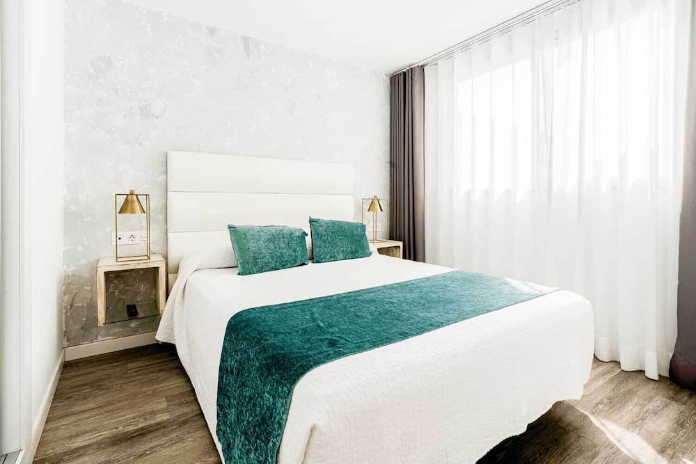 Bristol Sunset Beach