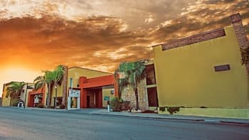 Barrokas Hotel & Suites