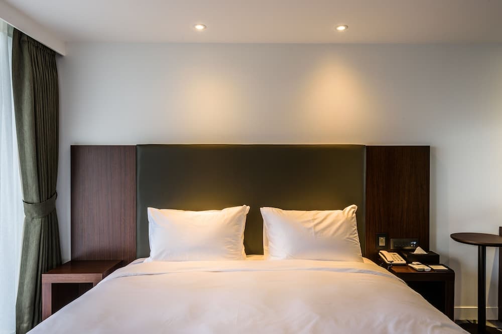 Augila Hotel Jeju Oceano Suites