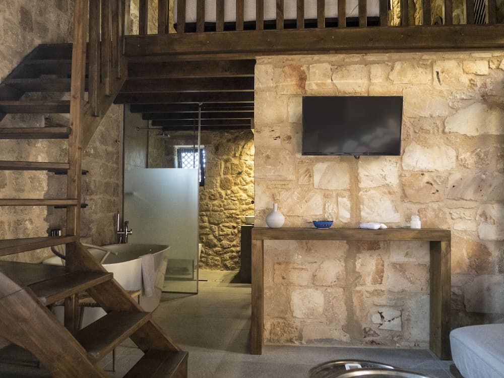 Trinity Boutique Hotel