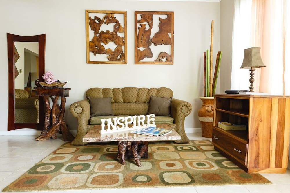 New Kingston Guest Apartment VII