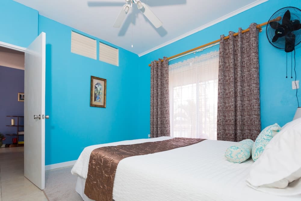 New Kingston Apt at Wellington Cove