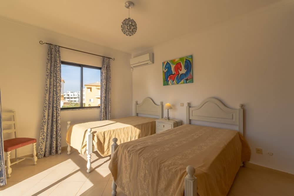 Villas2Go2 Cesaltina