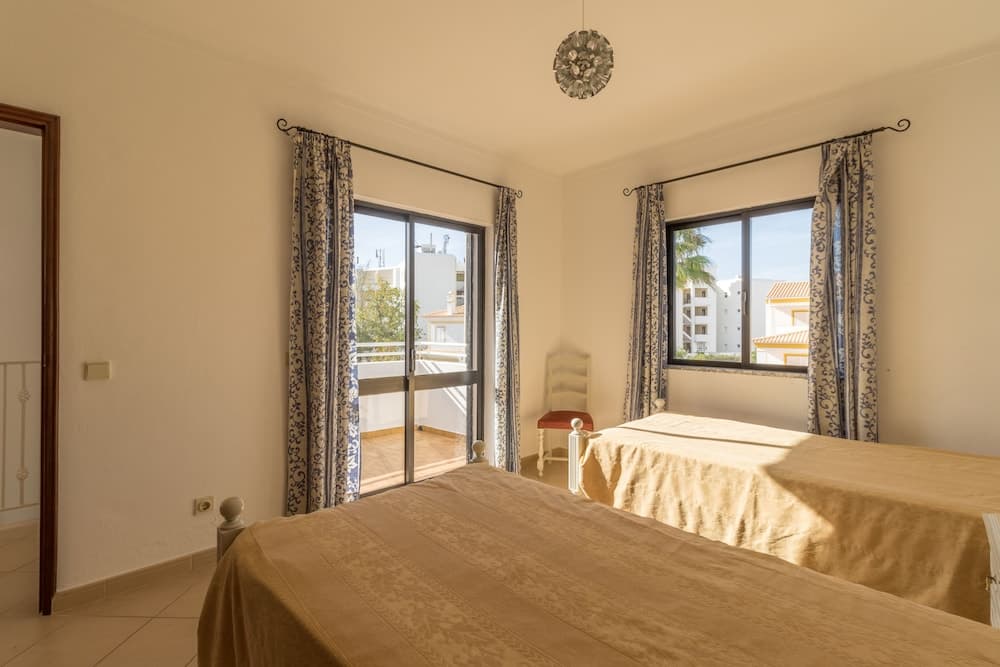 Villas2Go2 Cesaltina