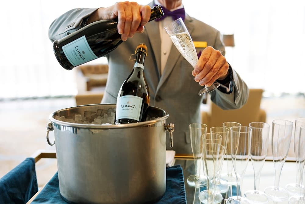 THE TENNESSEAN Hotel