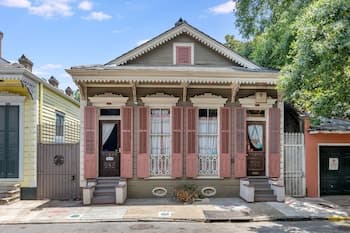 Royal Barracks Guest House