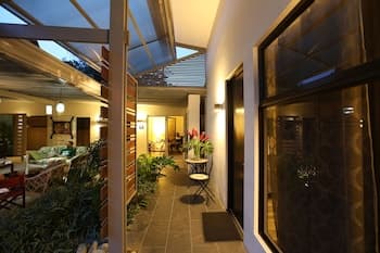 Casa Maria Airport B&B