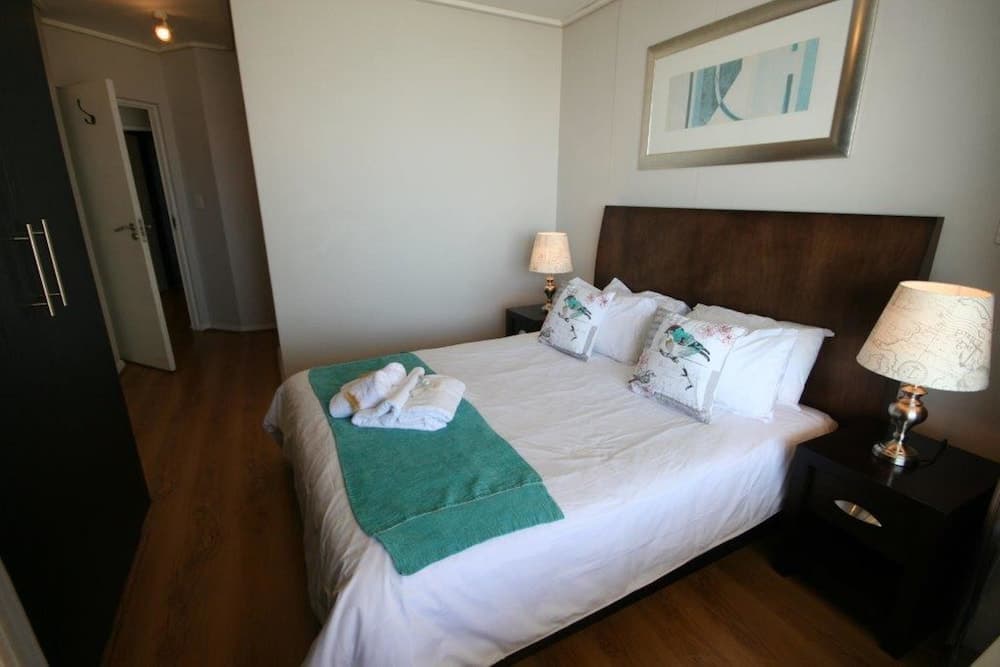 Lagoon Beach 136 by CTHA