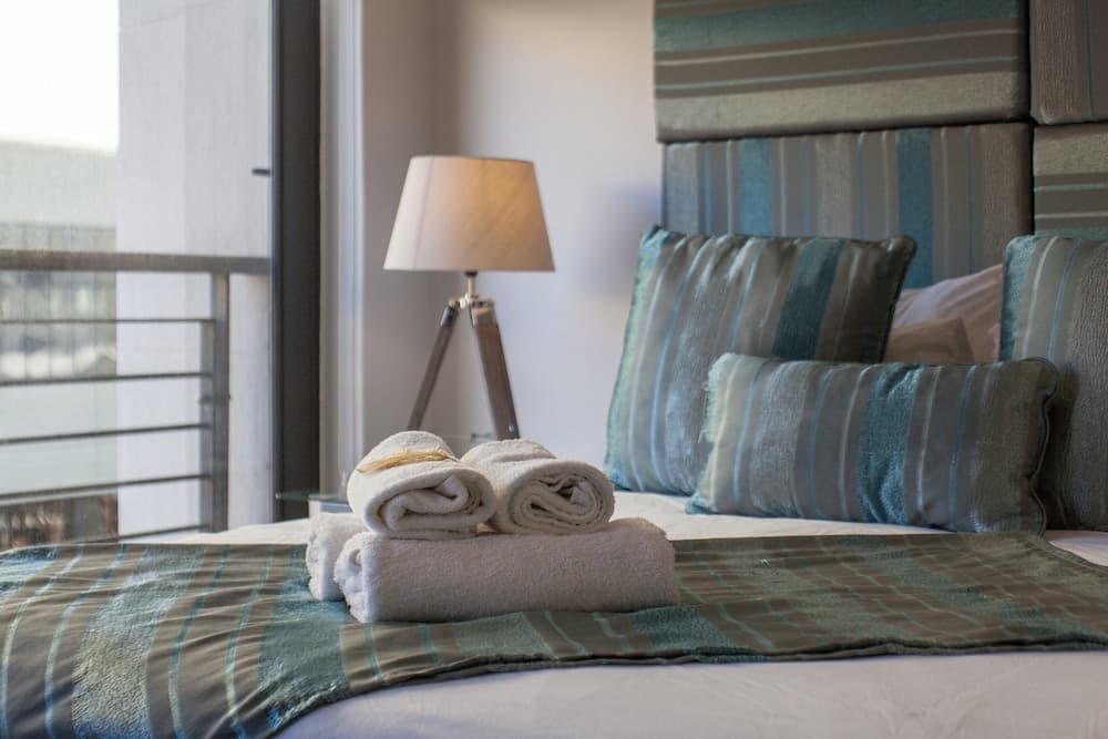 St Georges 304 by CTHA